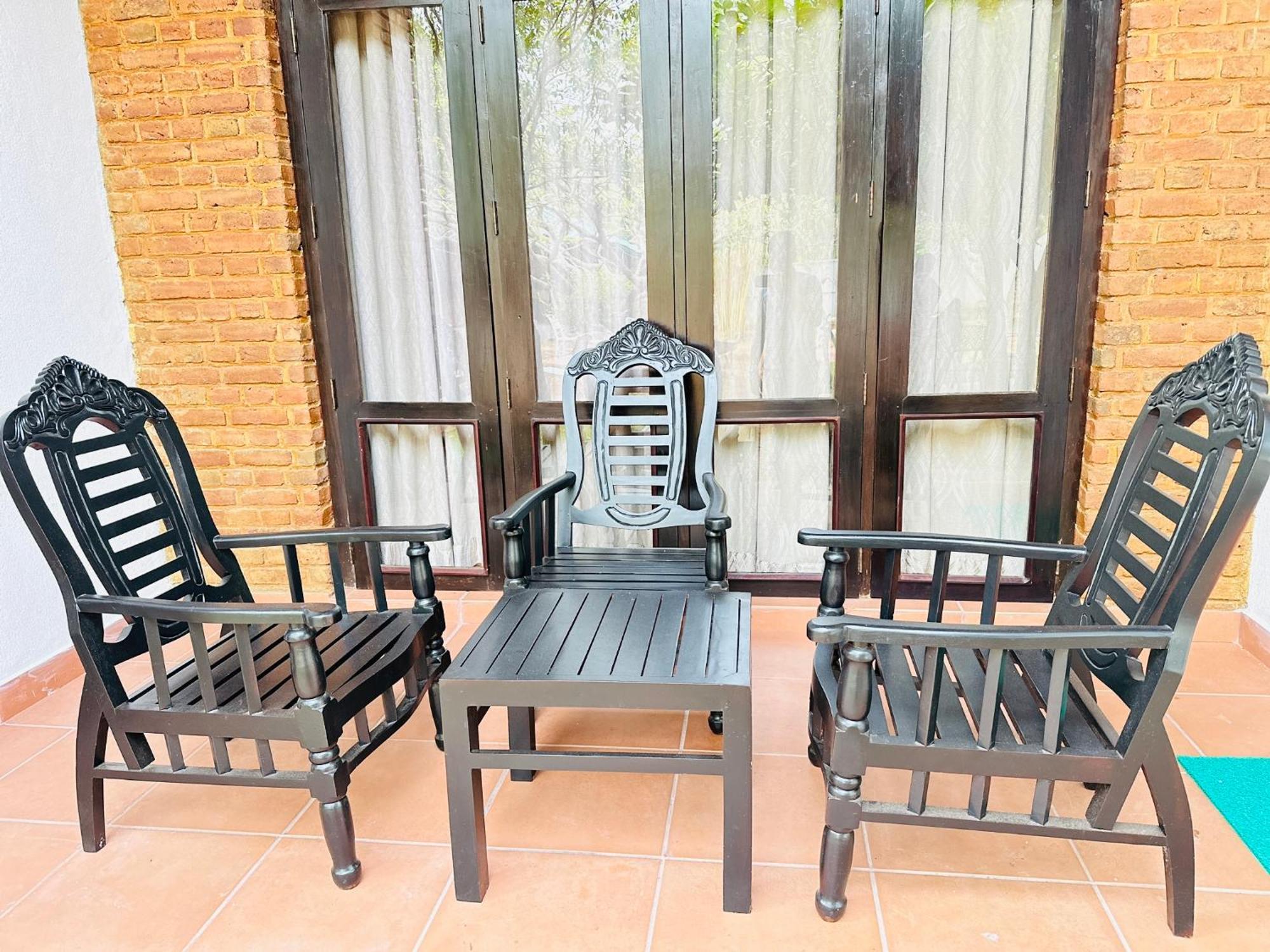 Gamodh Citadel Resort Anuradhapura Bagian luar foto